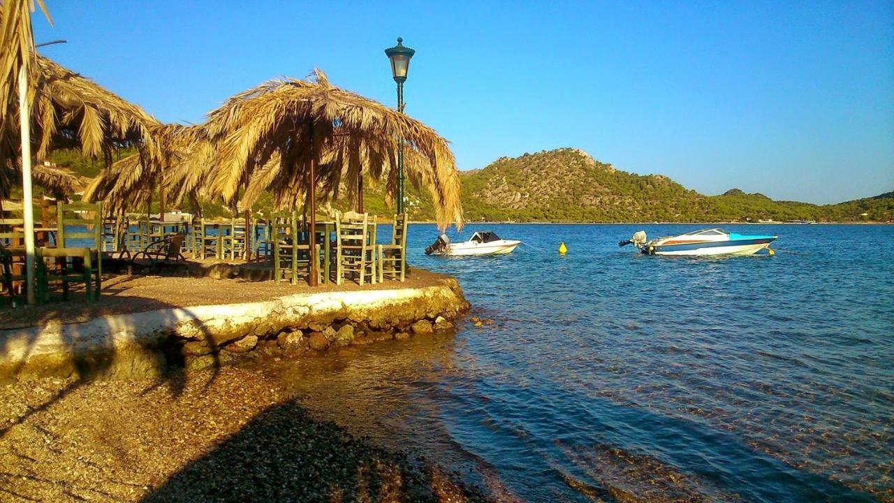 Beautiful House By The Sea,Loutraki Skaloma. Villa Ngoại thất bức ảnh